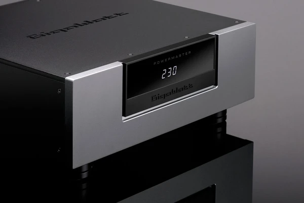 GigaWatt PowerMaster Flagship at True Audiophile