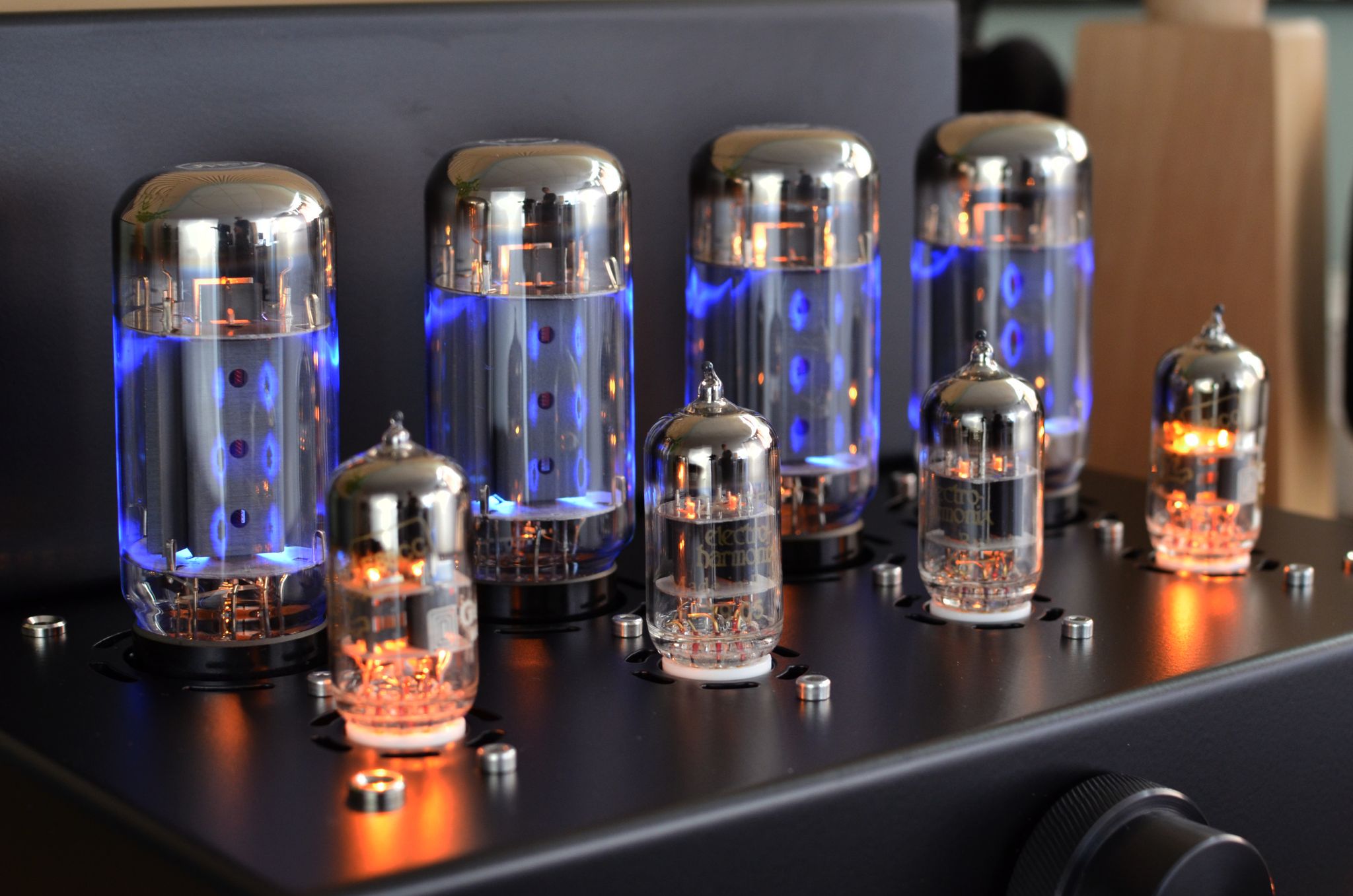 Audio Hungary Qualiton Integrated A35i Amp. Now at True Audiophile.