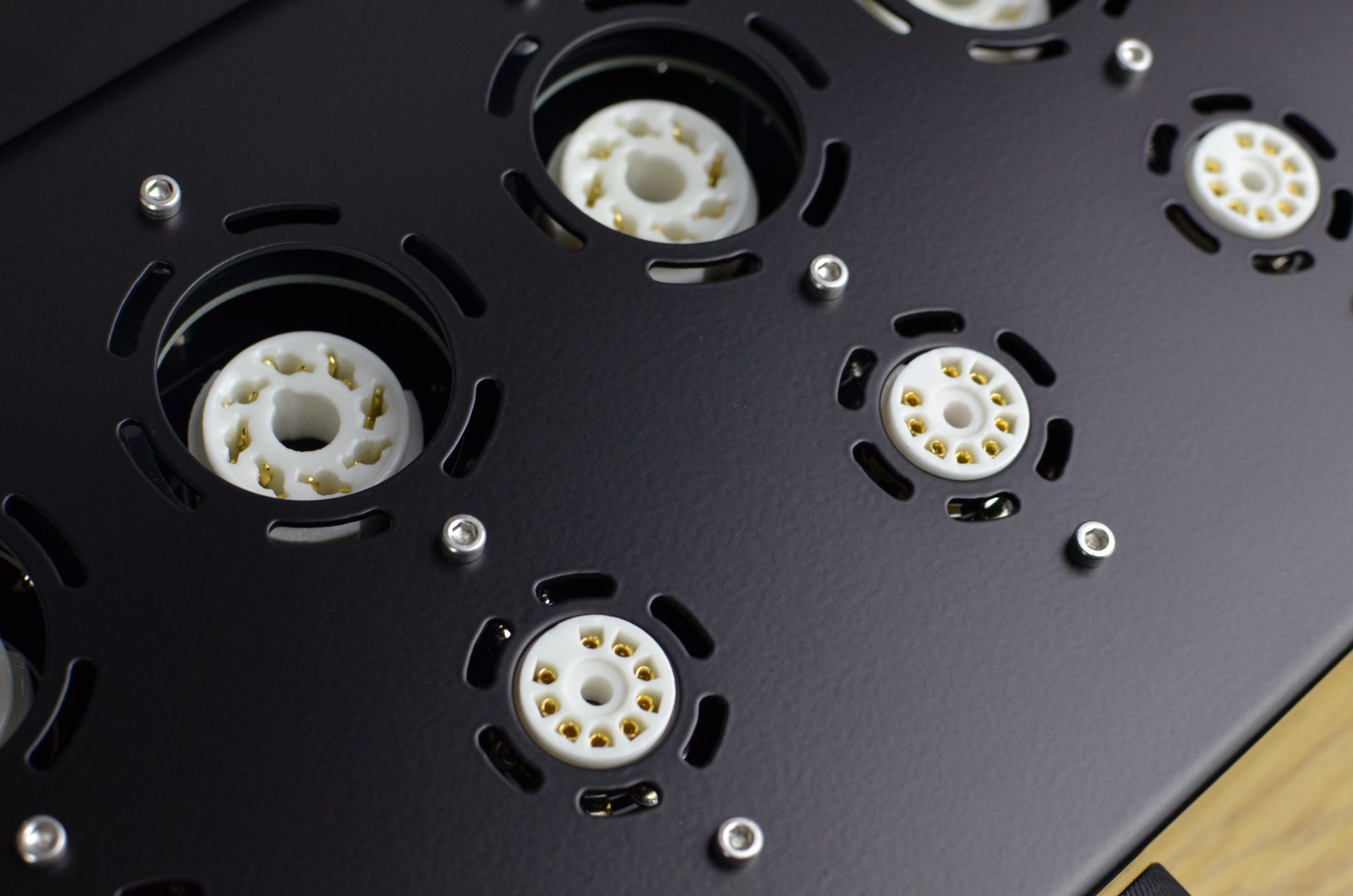 A35i Amp. Now at True Audiophile.