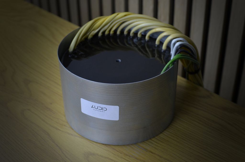 Audio Hungary Qualiton Integrated 300B Amp. Now at True Audiophile.