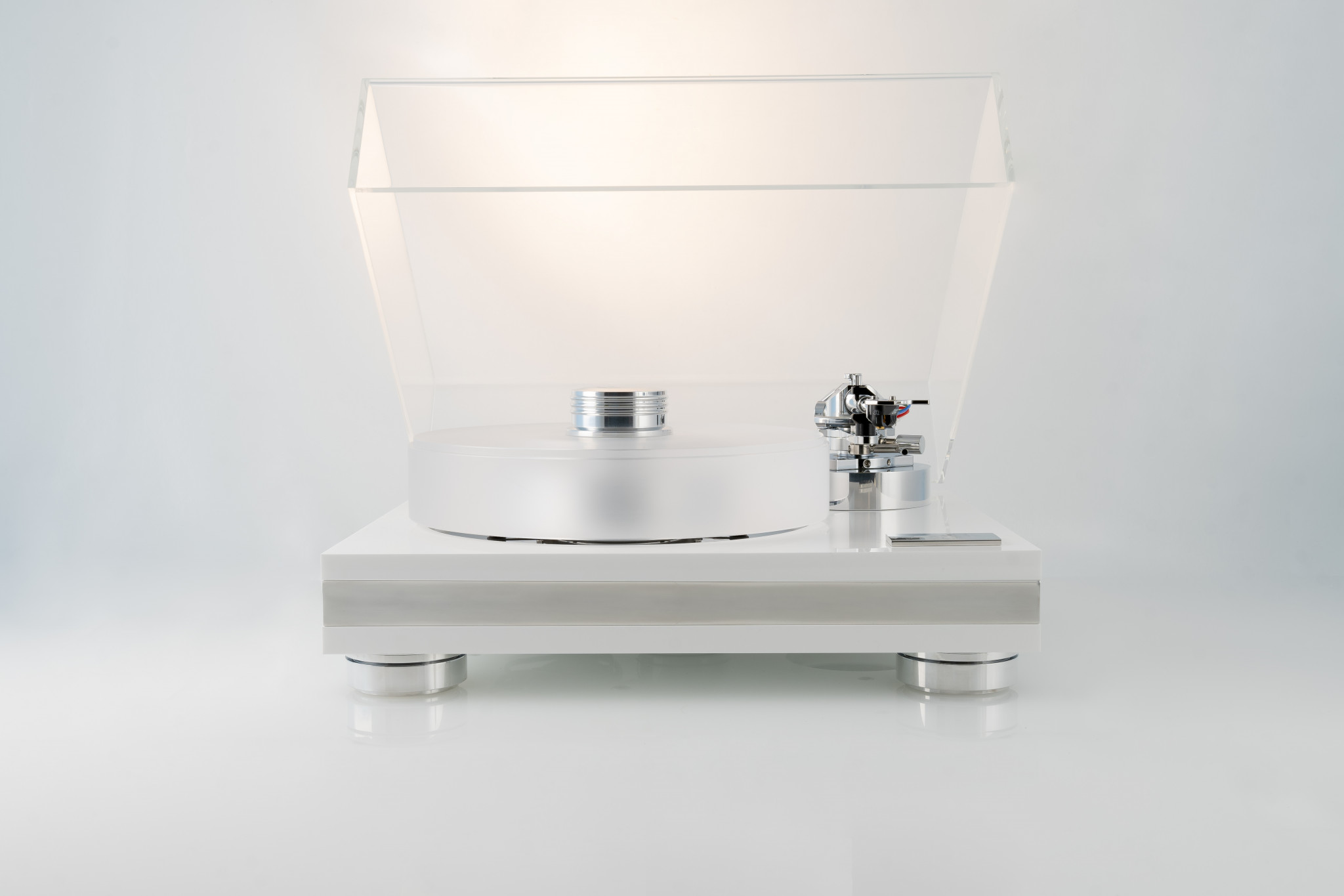 TransRotor Strato Nero/Bianco TMD at True Audiophile