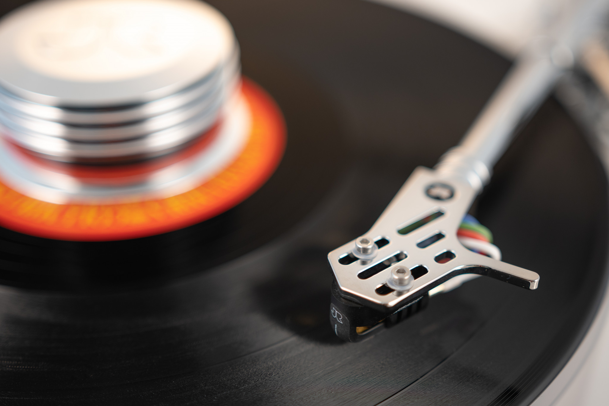 TransRotor Strato Nero/Bianco TMD at True Audiophile