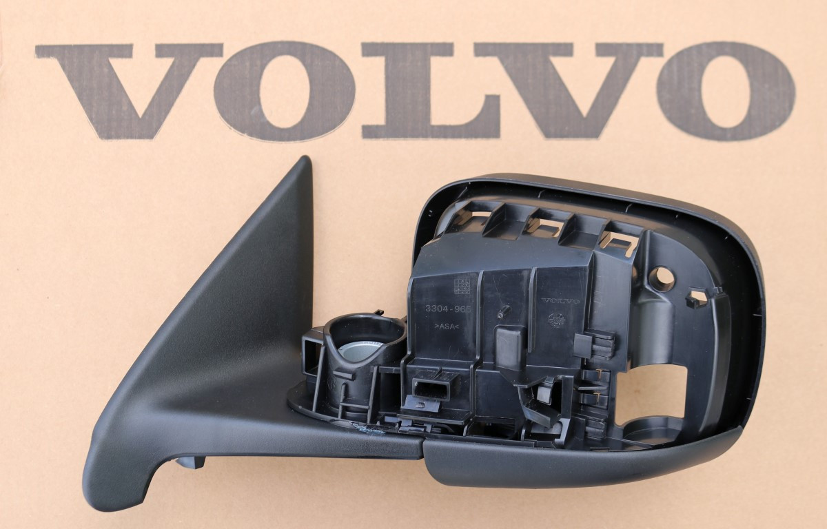 Volvo XC70 Side Mirror Housing / Assembly (2007-2016) | Voluparts