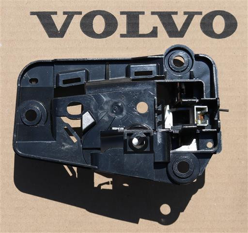 Volvo XC90 LH Inner Door Opener USED (20032009) Voluparts