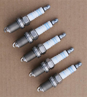 1998-2004 Volvo V70 Spark Plugs - Turbo [Set of 5]