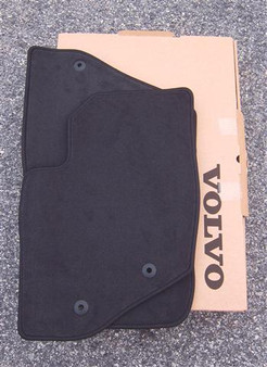Charcoal Grey / Off-Black