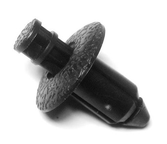 OEM Volvo Part Number 8687663 (Retainer Clip)