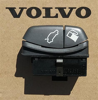 USED Volvo Part Number 9162946 (Trunk/Gas Door Switch)