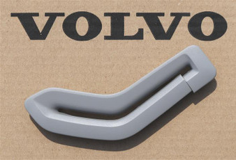OEM Volvo Part Number 39854722 (RH Front Seatbelt Guide)