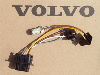 1998-2000 Volvo S70 Headlight Wiring Harness