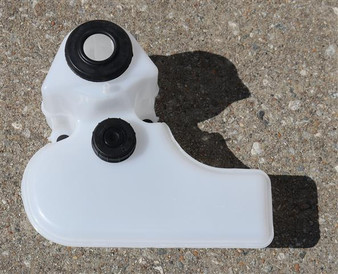1995-1997 Volvo 960 Wagon Windshield Washer Reservoir