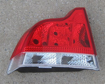 2005-2009 Volvo S60 Tail Light Assembly