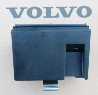 2003-2014 Volvo XC90 Rear Center Console Ashtray Insert [USED]