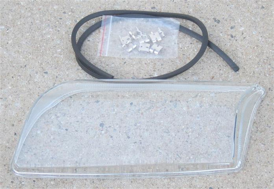 2004-2006 Volvo S80 Headlight Lens