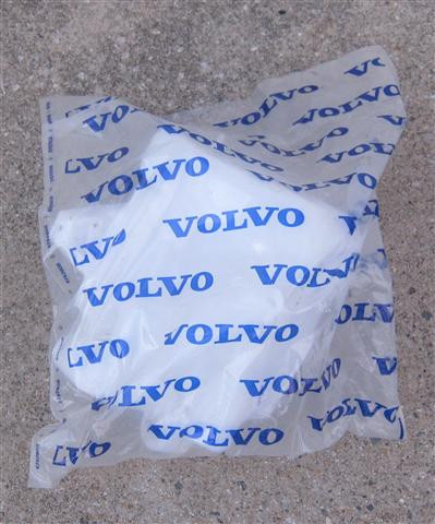 2004.5-2011 Volvo S40 Windshield Washer Reservoir