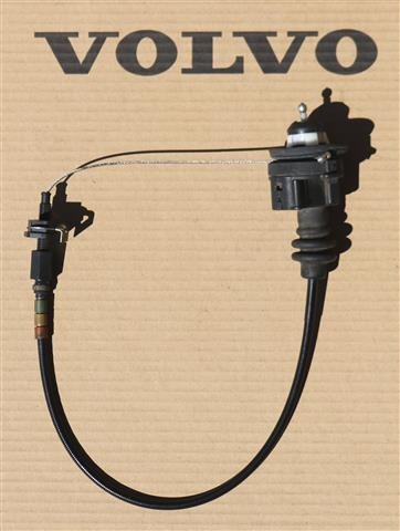 1997-1998 Volvo V90 Throttle Cable