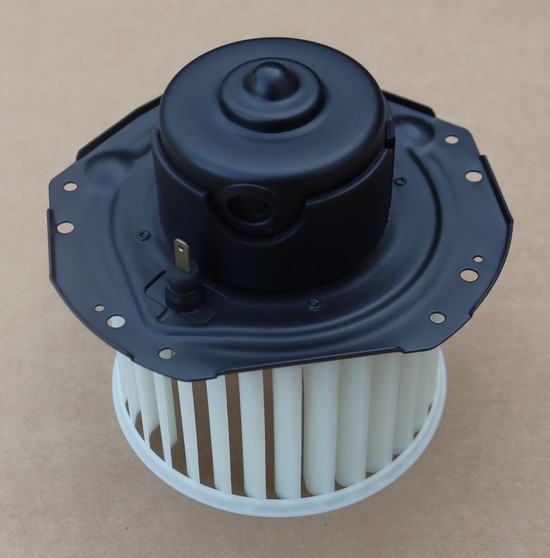 1985-1988 Volvo 740 Blower Motor (Single Wire)