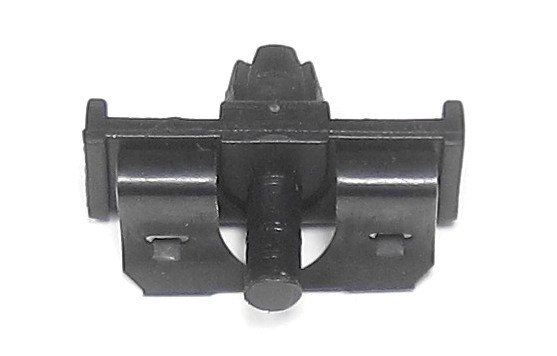 1983-1993 Volvo 240 Bumper Molding Clip