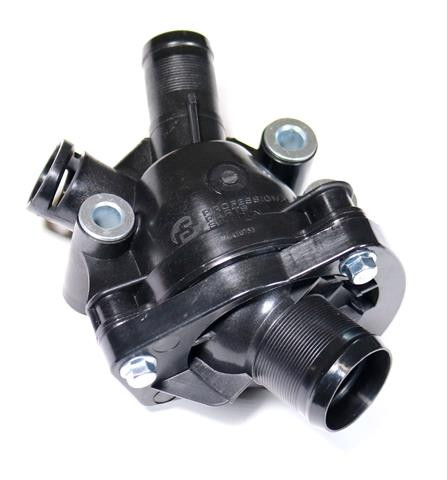 2016 Volvo XC70 (2.5L) Thermostat Housing Assembly