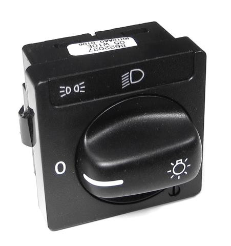 1997-1998 Volvo V90 Headlight Switch