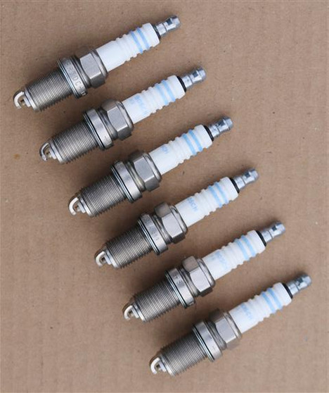 1999-2005 Volvo S80 T6 Spark Plugs [Set of 6]