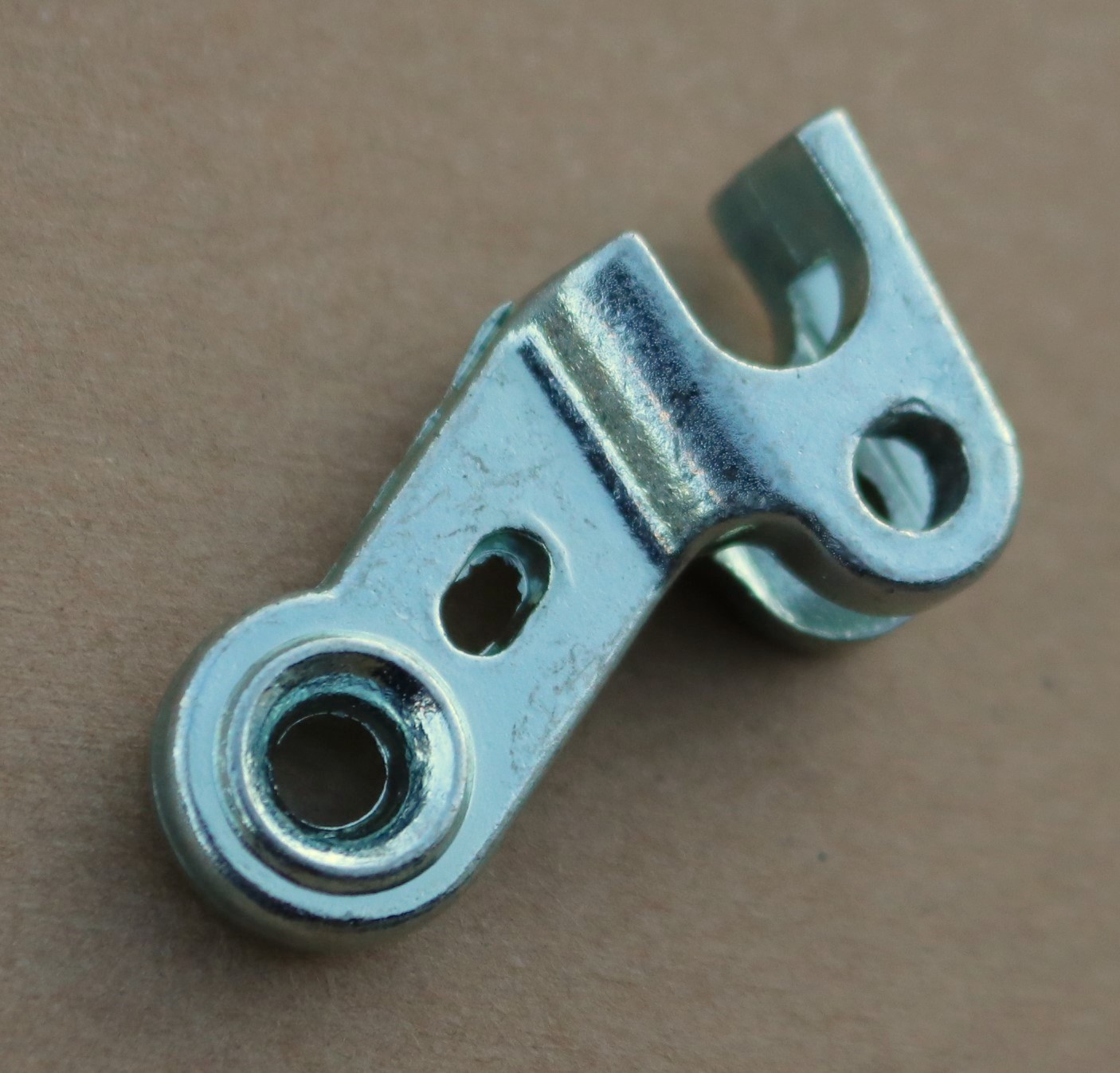 Volvo S90 Outer Door Handle Clip (Replacement METAL Lever)