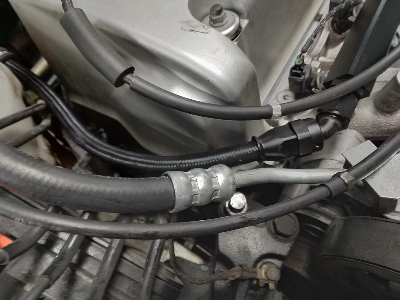 EP3 Fuel Rail Feed Connection & Engine Bay Clearance Example