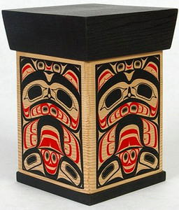 Bent Cedar Box - Northwest Coast Native Art: Bear Bent Cedar Box - Northwest Coast Native Art: Bear