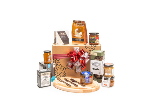 The Gathering Board Charcuterie Gift Set