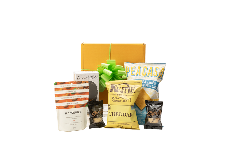 Gourmet gift box featuring sweet and savoury snacks (chocolate, crackers, nuts, etc.).