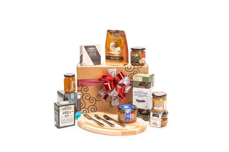 The Gathering Board Charcuterie Gift Set