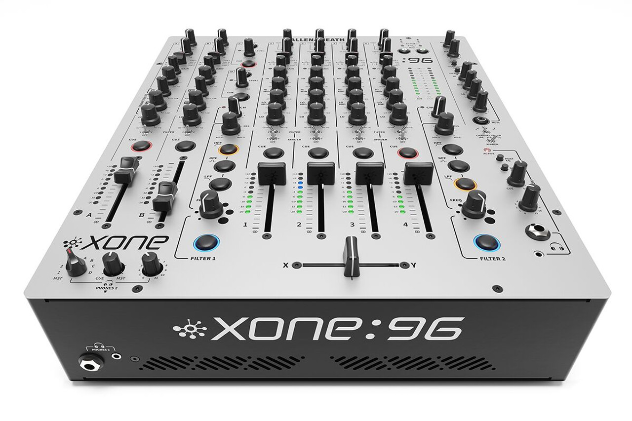 Allen & AH-XONE:96 6+2 Channel Analog DJ
