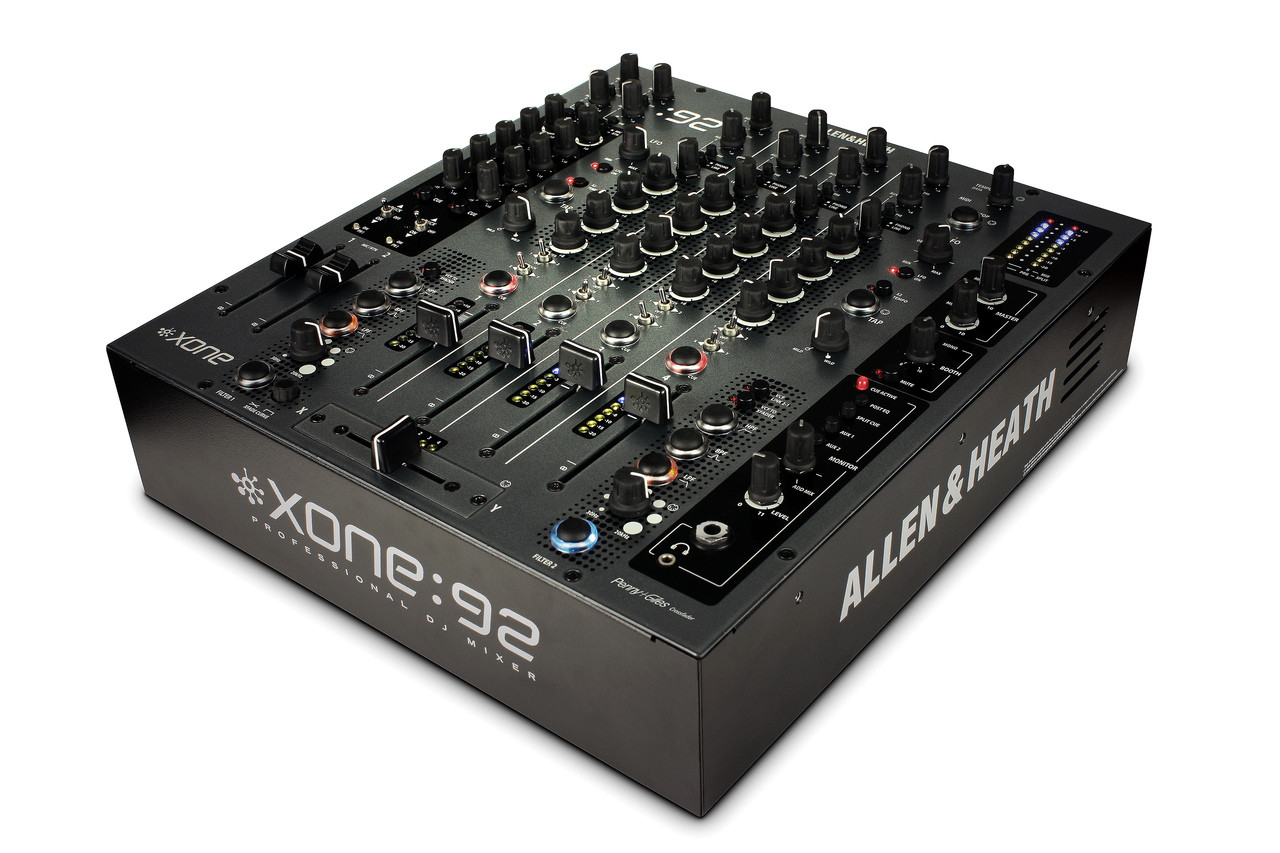 Allen & Heath XONE:92 Professional 6-Channel Club/DJ Mixer