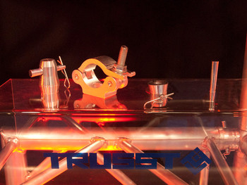 Chauvet DJ CTCONKIT6WAY Connectors for 6-way corner (4 half-conicals, 4 M10 bolts, 4 spigots, 4 safety pins)
