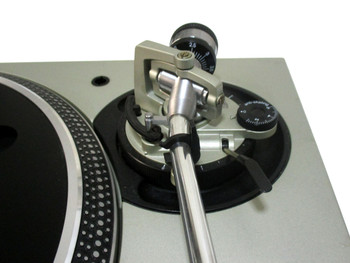 Technics SL-1200 MK5 Factory Refurbished (B Condition) Silver