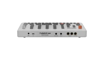 Elektron Model:Samples Compact 6-Track Sample-Based Groovebox with Fast Workflow and Sequencer Model:Samples