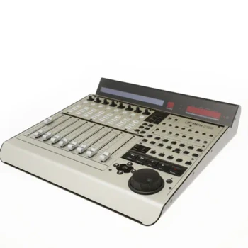 Mackie MC Universal Pro Control Surface – 8-Channel USB DAW Control Surface with Universal External Power Supply (100–250V, 47–63Hz) and Interchangeable International Line Cord Support