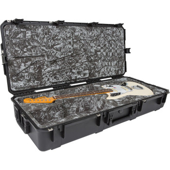 SKB iSeries Guitar Case for Jaguar and Jazzmaster Guitars with TSA Latches and Wheels (3i-4217-62)