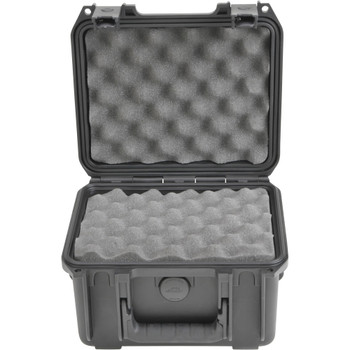 SKB 3i-0907-6B-L iSeries 9 x 7 x 6 Injection Molded Waterproof Case with Layered Foam (3i-0907-6B-L)