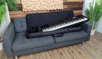 Roland CB-B88V2 88-Key Keyboard Carrying Bag for Portable Digital Pianos and Keyboards with Adjustable Padded Insert, Fleece Interior and Large Accessory Pocket (CB-B88V2)