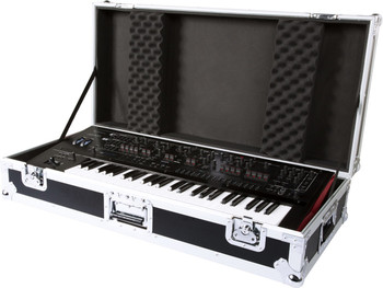 Roland 49-key keyboard case with wheels Roland 49-key keyboard case with wheels