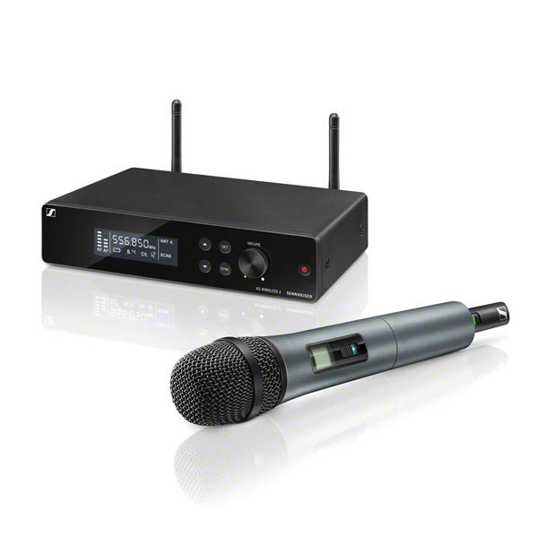 Sennheiser XSW 2-835 Wireless Handheld Microphone System - A Range