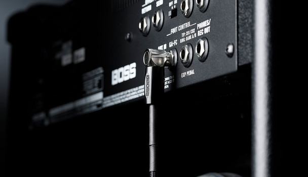 BOSS BCC-3-TRA 3ft/1m TRS Straight to Angled Connecting Cable with Gold-Plated Connectors and Oxygen-Free Copper for Footswitches, Expression Pedals, and Audio Equipment (BCC-3-TRA)