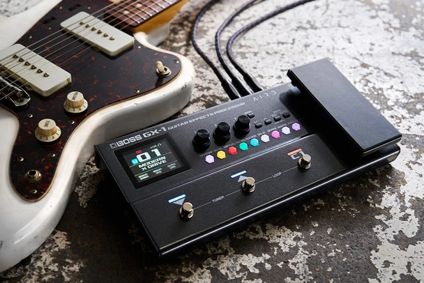 BOSS GX-1 Guitar Effects Processor – Compact Amp and Multi-Effects Processor with AIRD Amp Modeling, 140+ Effects, Color Display, Gear Suite, Expression Pedal, Bluetooth, USB-C, and Battery Operation (GX-1)