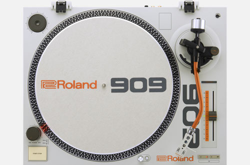 Roland TT-99 3- Speed Direct-Drive Turntable