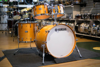 Yamaha AM2JF30JGCS â?? Absolute Hybrid Maple 3-Piece Shell Pack (Gold Champagne Sparkle)