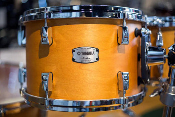 Yamaha AMT-1007VN VINTAGE NATURAL 10x7 ABS HYBRID TT