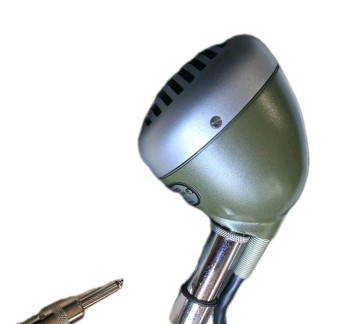 Shure 520DX “Green Bullet” Omnidirectional Dynamic Harmonica Microphone with Volume Control, High-Impedance (520DX)