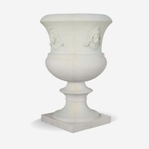 Beltrami Urn