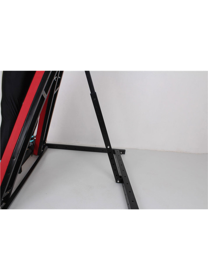 Structural support detail of tilting mechanism on cross’s rear.